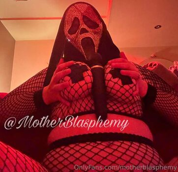 Full leaked Mommy mary private onlyfans photo