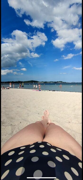 Full leaked Mommyjul private onlyfans photo