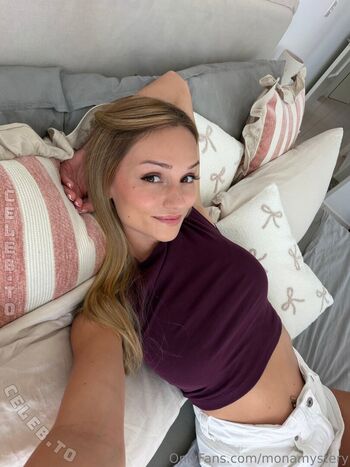 Full leaked Monamystery private onlyfans photo