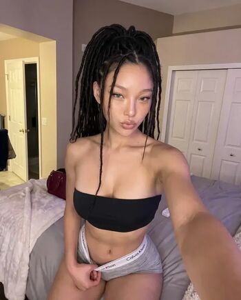 Full leaked Monanamixx private onlyfans photo