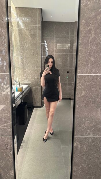 Full leaked Moni charlton private onlyfans photo