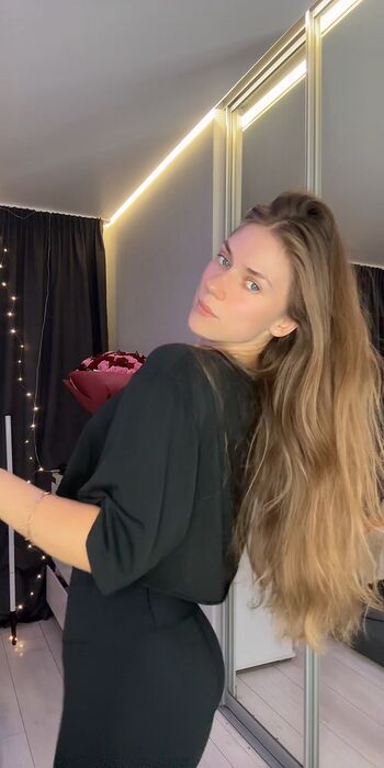 Full leaked Ms selinka  page private onlyfans photo