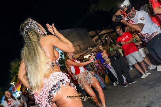 Mulher Melao