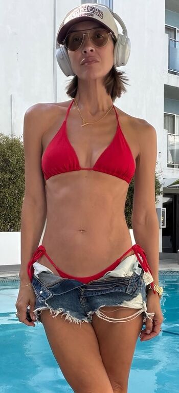 Full leaked Myleene klass page private onlyfans photo