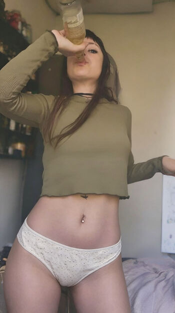 mysteriousmaskedgirl1