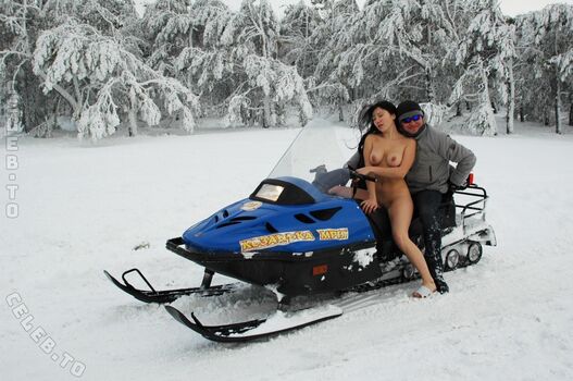 Nackt In Russland