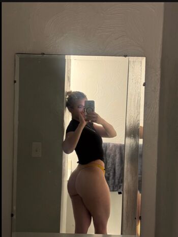 Full leaked Nahomii rodriguez private onlyfans photo