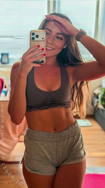 Full leaked Nana private onlyfans photo