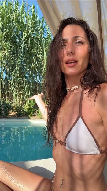 Full leaked Nandia siada private onlyfans photo