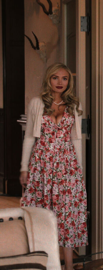 Natalie Alyn Lind