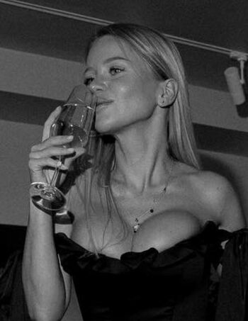 Full leaked Natalie gubner private onlyfans photo