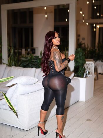 Full leaked Nayyy dolll private onlyfans photo