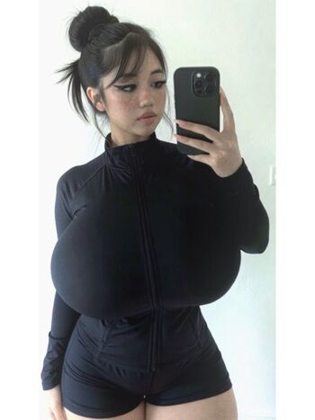 Full leaked Neutralhoneymilkers private onlyfans photo