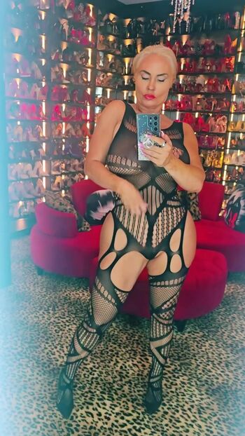 Full leaked Nicole coco austin  page private onlyfans photo
