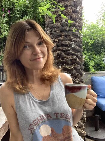 Nicole De Boer