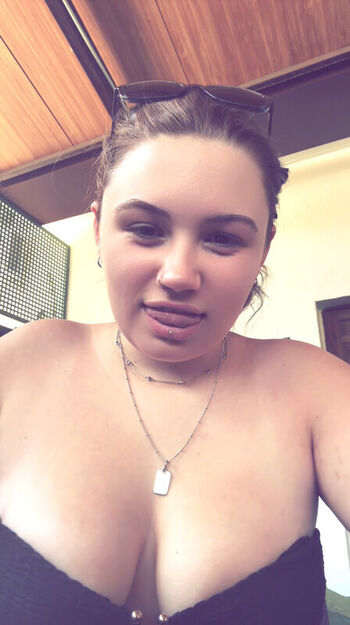 Full leaked Nicole dyer page private onlyfans photo