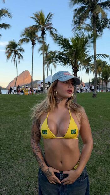 Nicole Reis