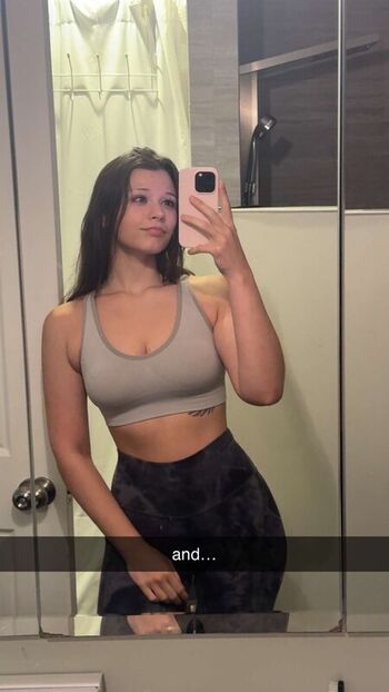 Full leaked Nikki woods private onlyfans photo
