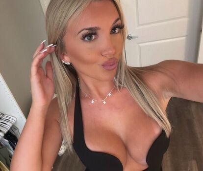 Full leaked Nikkidalessandro private onlyfans photo