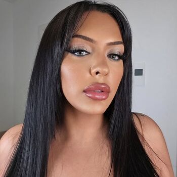 Full leaked Nivien kharbeiti page private onlyfans photo