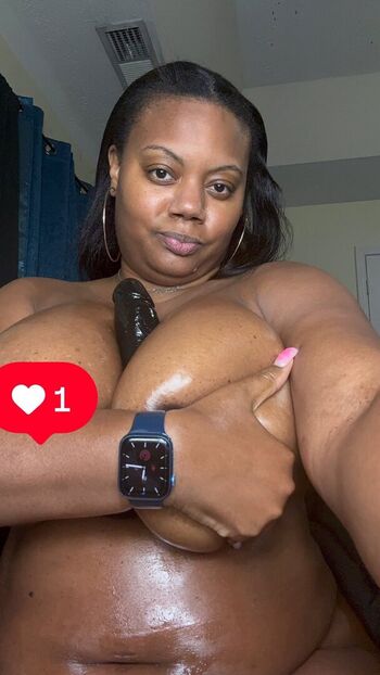 Full leaked Numbhafive private onlyfans photo