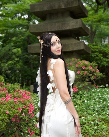 Nyvi Estephan