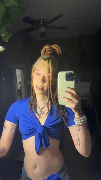 Full leaked Officialshayydee  page private onlyfans photo