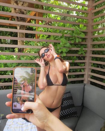 Full leaked Olivia obrien private onlyfans photo