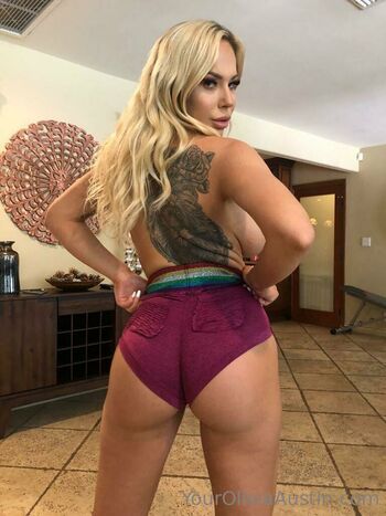Full leaked Oliviaaustinxxx private onlyfans photo