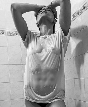 Full leaked Oscarine page private onlyfans photo