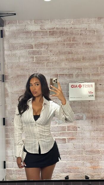 Full leaked Overitabby private onlyfans photo