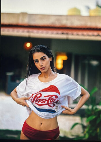 Full leaked Pakhi gadh private onlyfans photo
