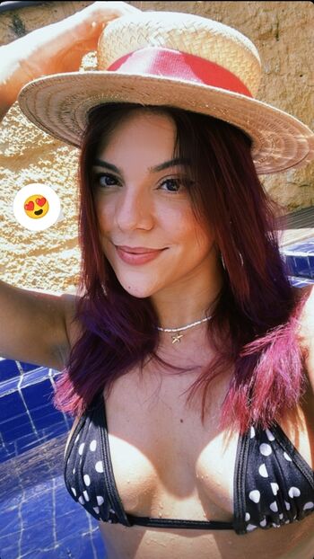 PamellaRibeiro25