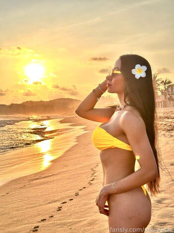 Full leaked Paulina tllez pauymau private onlyfans photo