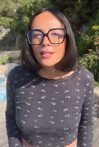 Full leaked Pieds agathe auproux page private onlyfans photo