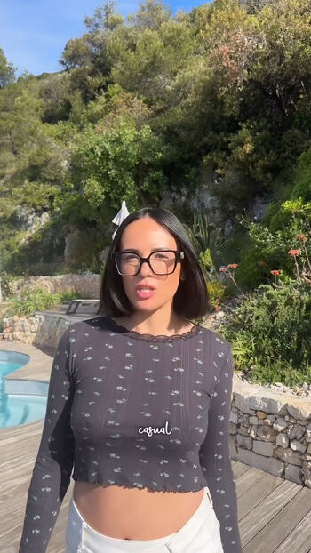 Full leaked Pieds agathe auproux page private onlyfans photo
