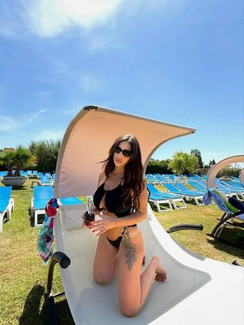 Full leaked Pina luongo private onlyfans photo