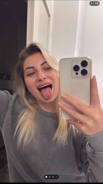 Full leaked Pink girl mari private onlyfans photo