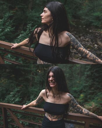 Full leaked Posieland private onlyfans photo