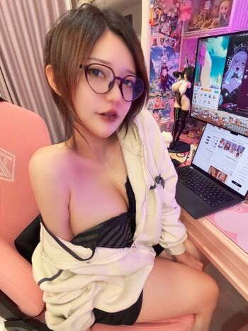 Full leaked Potatogodzilla private onlyfans photo