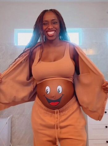 Pregnant Celebs