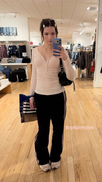 Full leaked Primatepaige private onlyfans photo