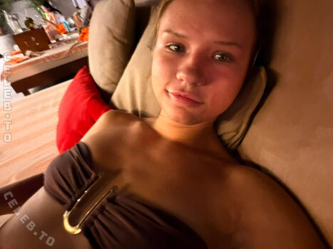 Full leaked Princessvaleriie private onlyfans photo