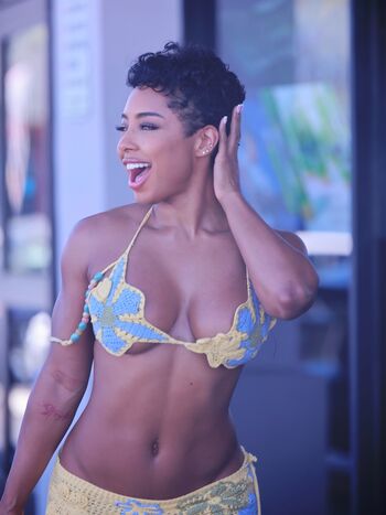 Full leaked Qimmah russo  page private onlyfans photo