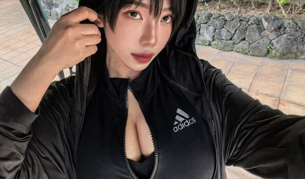 Full leaked R private onlyfans photo