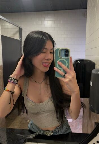Full leaked Rachelxbbyy private onlyfans photo