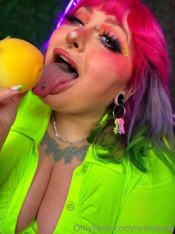 Full leaked Reiinapop private onlyfans photo