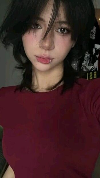 Full leaked Roselews private onlyfans photo