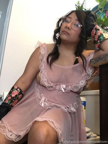 Full leaked Rosemarieloves private onlyfans photo