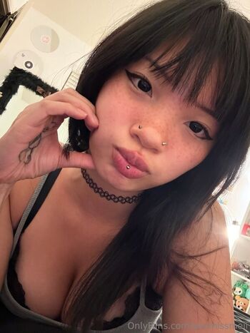 Full leaked Ruinedbymiki private onlyfans photo